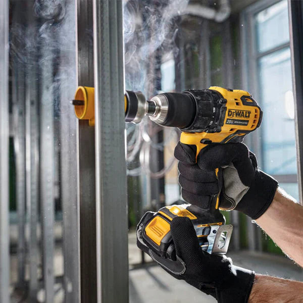 KIT DEWALT ORIGINAL: Taladro de Alto Impacto Inalámbrico + 26 ACCESORIOS [2 BATERIAS de 48V]